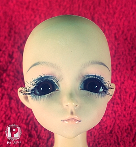 Faceup-LeekeWorld-Mikhaila